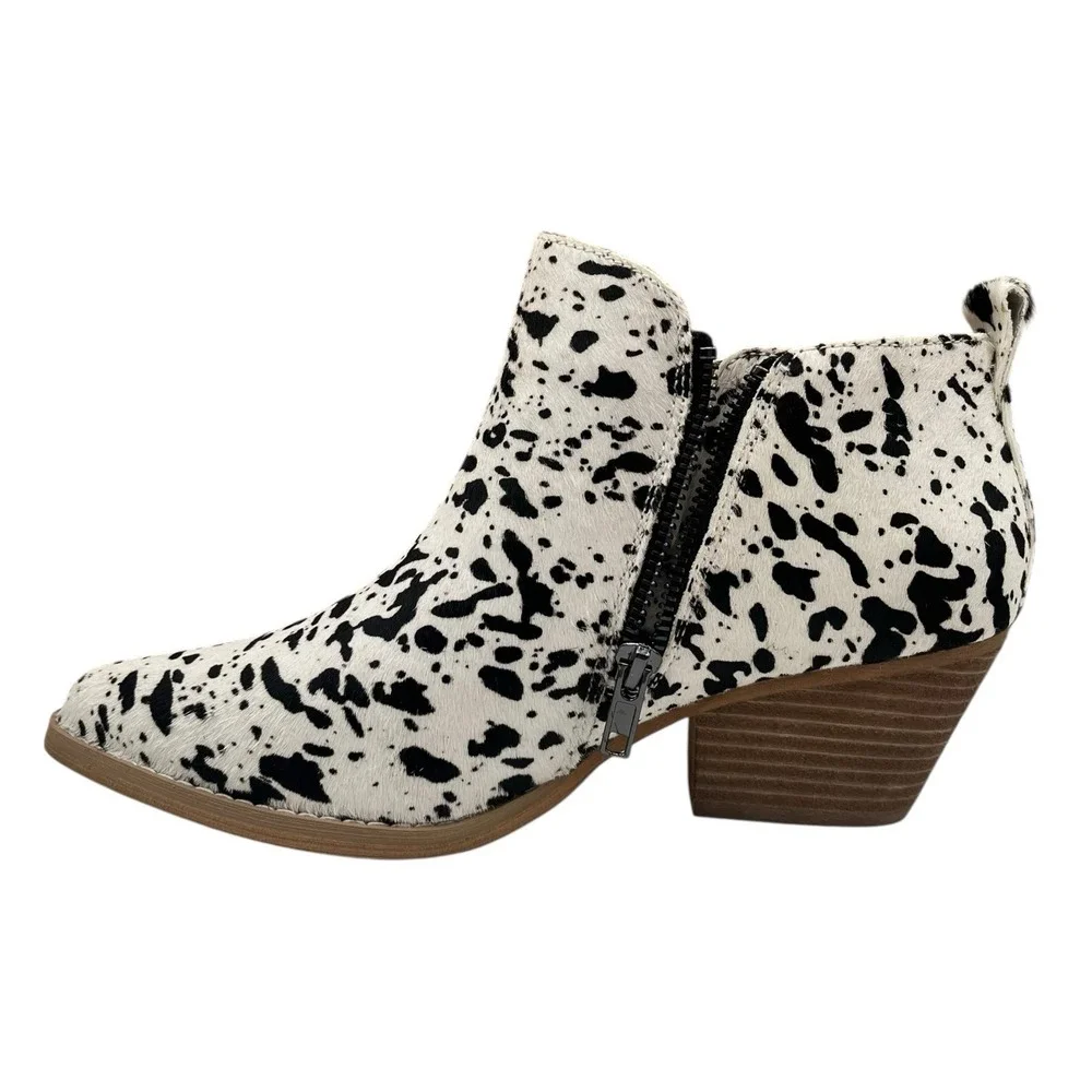Very Volatile Women's Haircalf Gracemont Ankle Booties Size 8 Chocolate Chip